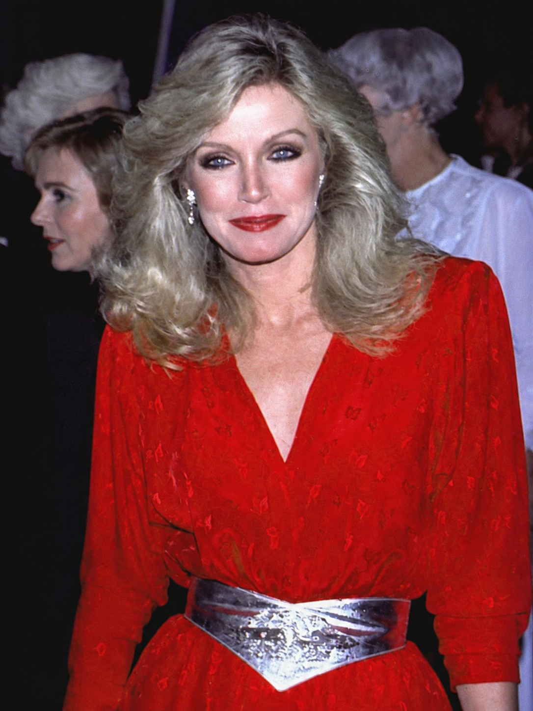 Donna Mills su OnlyFans a 85 anni: la sorprendente rivincita della sensualità